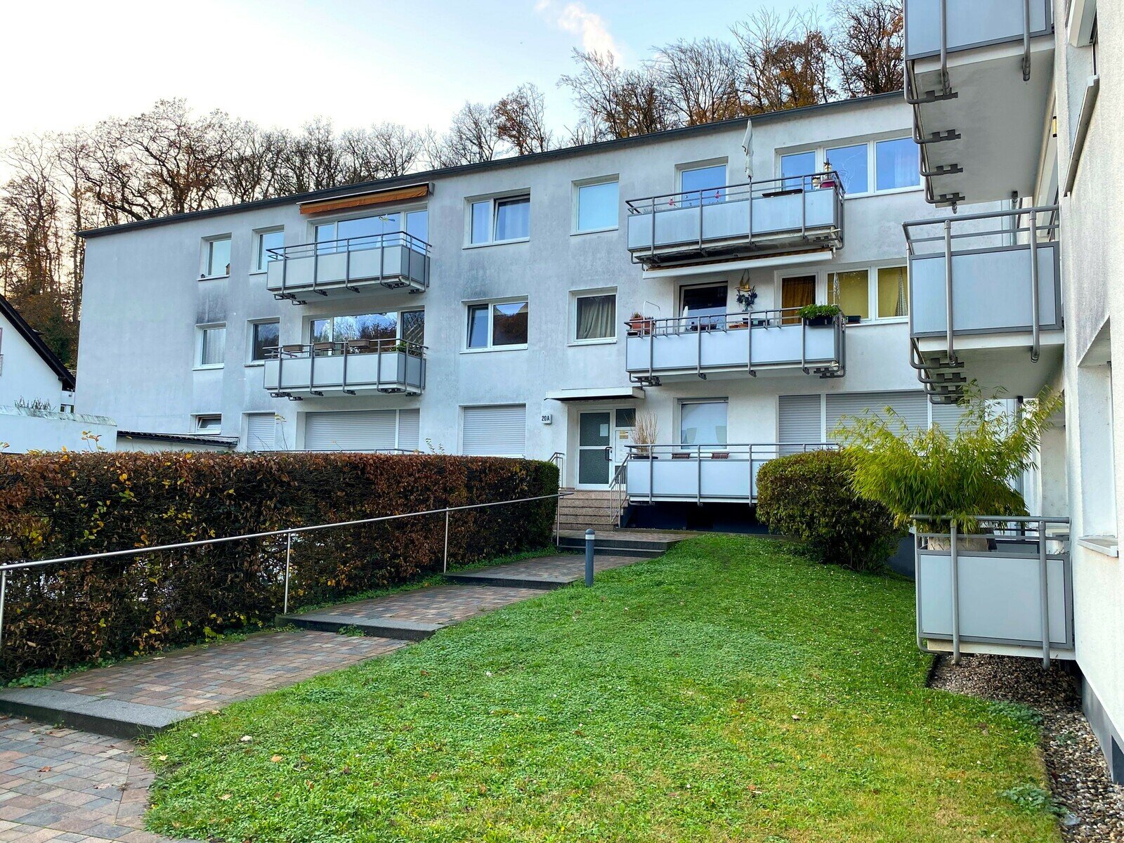 Wohnung zum Kauf 179.000 € 2 Zimmer 67 m²<br/>Wohnfläche 1.<br/>Geschoss Rambach - Mitte Wiesbaden 65207