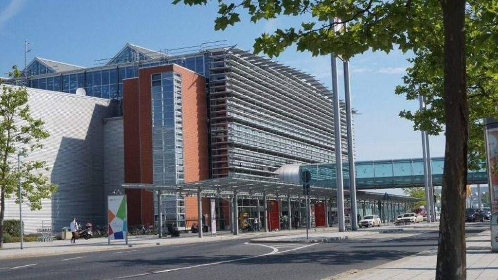 Ladenfläche zur Miete 238,8 m² Verkaufsfläche teilbar ab 14,4 m² Klotzsche Dresden 01109