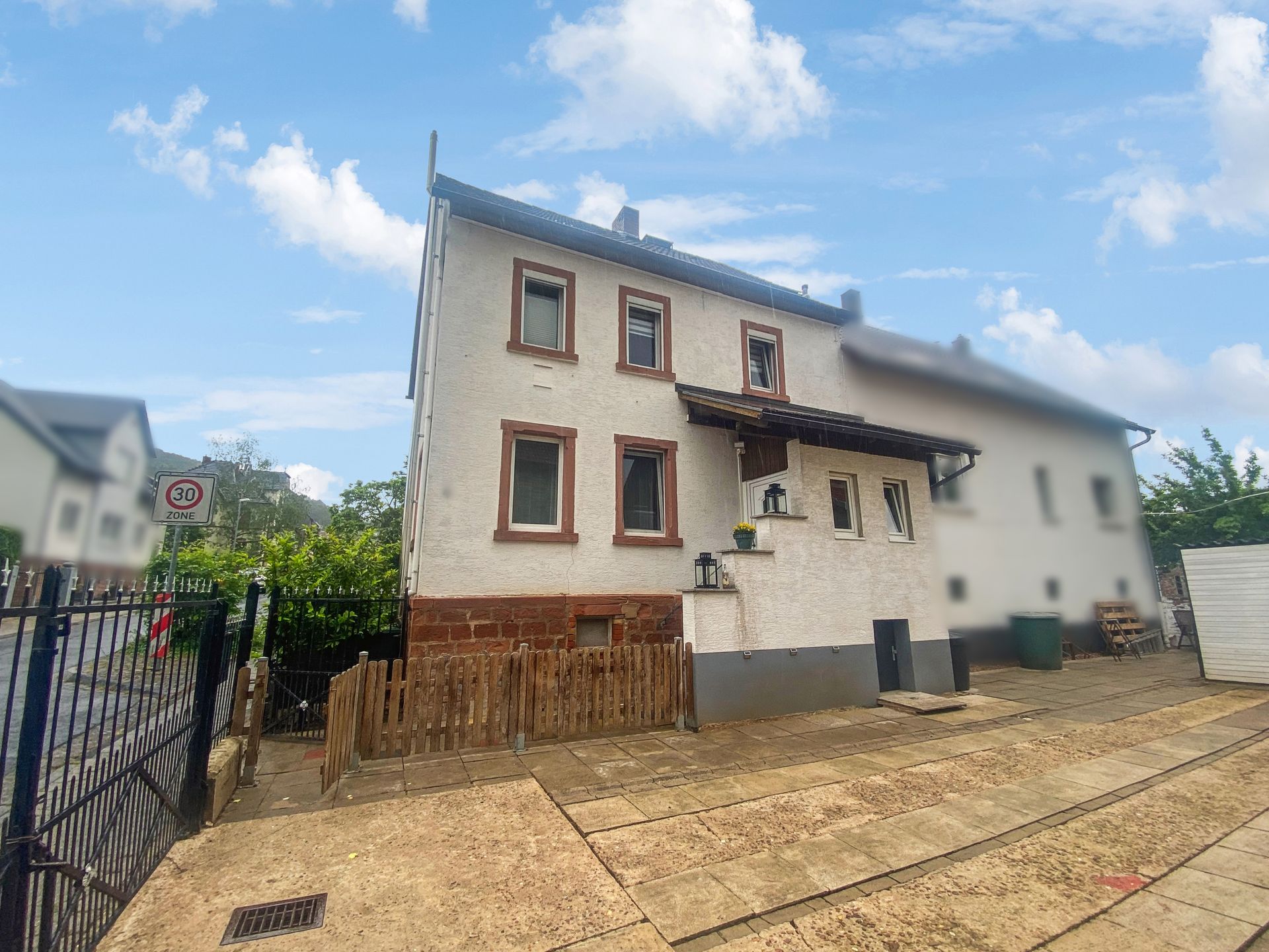 Doppelhaushälfte zum Kauf 280.000 € 3 Zimmer 90 m²<br/>Wohnfläche 572 m²<br/>Grundstück Meerholz Gelnhausen 63571