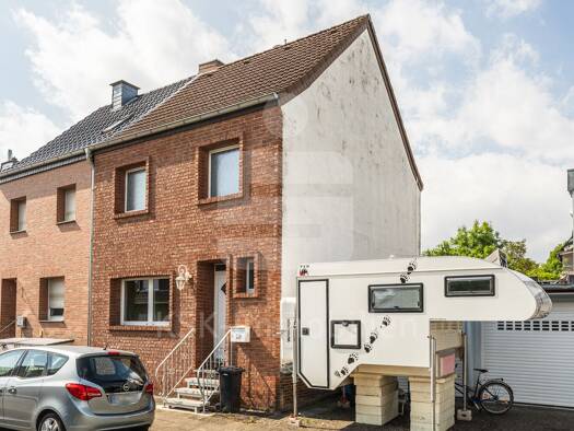 Doppelhaushälfte zum Kauf 229.000 € 4 Zimmer 121,7 m² 142 m² Grundstück Kerpen Kerpen 50171