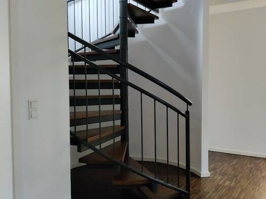 Wohnung zur Miete 1.915 € 3 Zimmer 128 m² frei ab sofort Schanzenstraße 54 Oberkassel Düsseldorf 40549