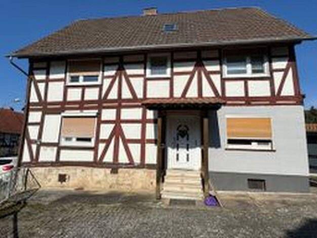 Einfamilienhaus zum Kauf provisionsfrei 199.000 € 8 Zimmer 167 m² 1.394 m² Grundstück Röhrda Ringgau-Rhörda 37296