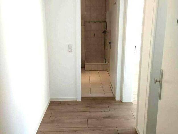 Wohnung zur Miete 295 € 1 Zimmer 32 m² EG frei ab 01.11.2026 Innenstadt Kaiserslautern 67657