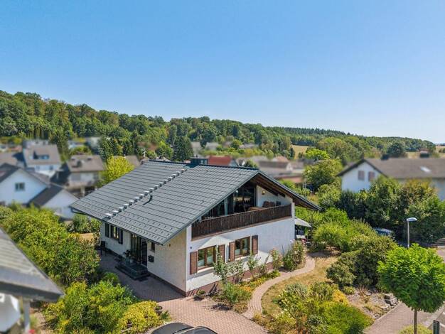 Einfamilienhaus zum Kauf 479.000 € 8 Zimmer 233 m² 823 m² Grundstück Fellingshausen Biebertal 35444