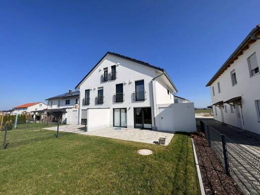 Doppelhaushälfte zur Miete 2.270 € 5 Zimmer 161 m² 256 m² Grundstück frei ab sofort Mitterlern Berglern 85459