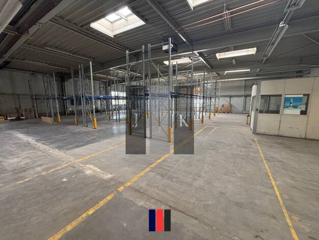 Lagerhalle zur Miete 7,50 € 1.400 m² Lagerfläche teilbar ab 600 m² Ahrensburg 22926