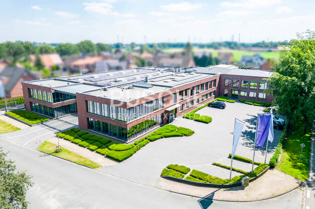 Bürofläche zur Miete 2.330 m² Bürofläche teilbar ab 1.021,1 m² Epe Gronau 48599