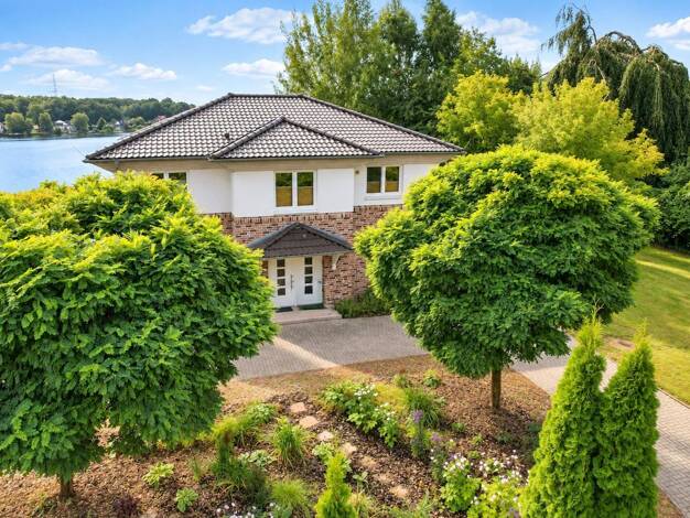 Einfamilienhaus zum Kauf 1.390.000 € 6,5 Zimmer 185 m² 4.300 m² Grundstück Debstedt Geestland 27607