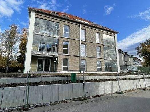 Wohnung zur Miete 990 € 4 Zimmer 99 m² 1. Geschoss frei ab 01.03.2026 Buttlerhügel 4b Reutin Lindau 88131