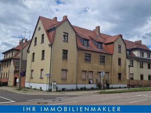 Mehrfamilienhaus zum Kauf als Kapitalanlage geeignet 517.000 € 1.026,2 m² 1.414 m² Grundstück Karl-Liebknecht-Straße 9 Sennewitz Petersberg 06193