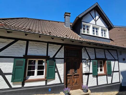 Maisonette zum Kauf provisionsfrei 449.000 € 4 Zimmer 134 m² Geschoss 1/1 Bachstraße 6 Herdecke Herdecke 58313