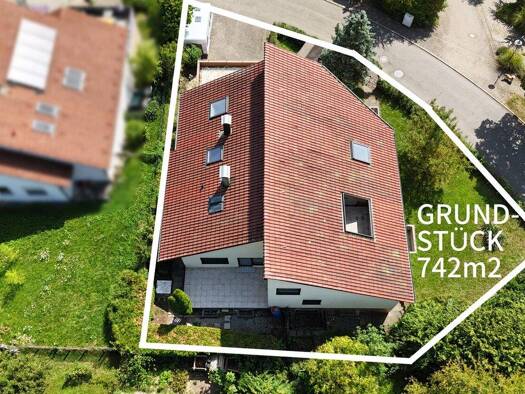 Einfamilienhaus zum Kauf 1.079.000 € 12 Zimmer 340 m² 742 m² Grundstück Pliezhausen 72124