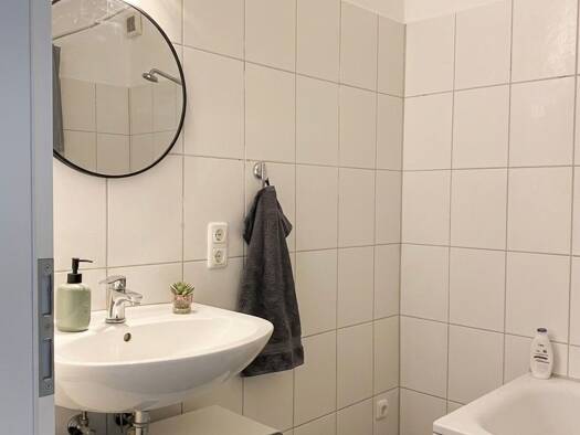 Wohnung zur Miete 500 € 2 Zimmer 62 m² frei ab 01.10.2026 Harleshausen Harleshausen 34128