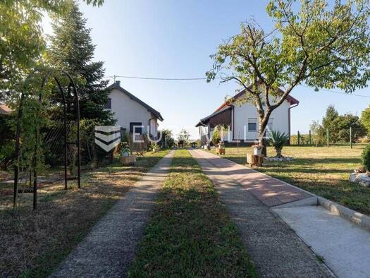 Einfamilienhaus zum Kauf 135.000 € 1 Zimmer 170 m² Mandićevac Drenje 31418