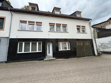 Reihenmittelhaus zum Kauf 265.000 € 10 Zimmer 190 m² 400 m² Grundstück frei ab sofort Dhron Neumagen-Dhron 54347