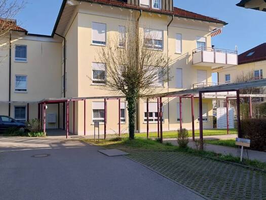 Wohnung zur Miete 800 € 2 Zimmer 70 m² Geschoss 2/3 frei ab 01.11.2026 Belvederestraße 12 f Günzburg Günzburg 89312