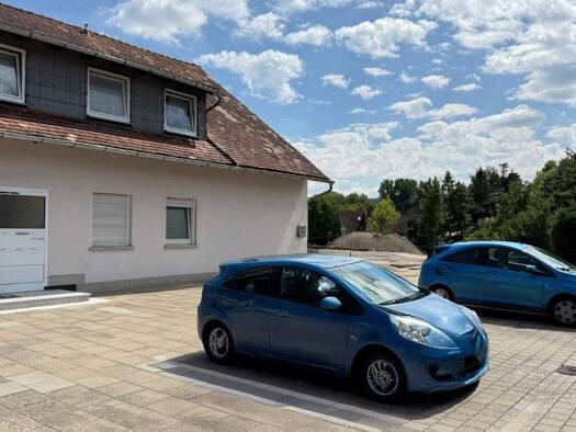 Gewerbeobjekt zum Kauf als Kapitalanlage geeignet 649.000 € 696 m² 2.100 m² Grundstück Külsheim Kühlsheim 97900