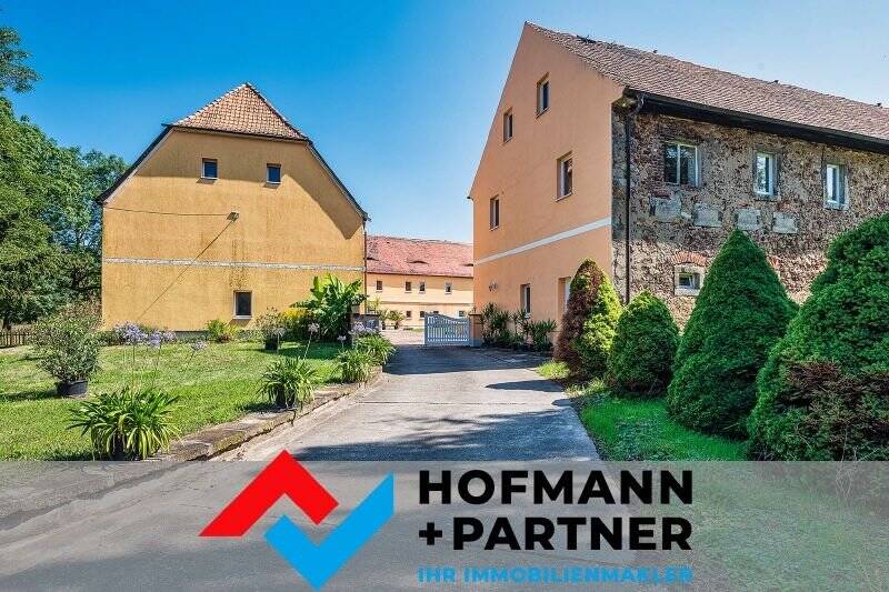 Bauernhaus zum Kauf 349.000 € 14 Zimmer 400 m²<br/>Wohnfläche 14.603 m²<br/>Grundstück Bloßwitz Stauchitz 01594