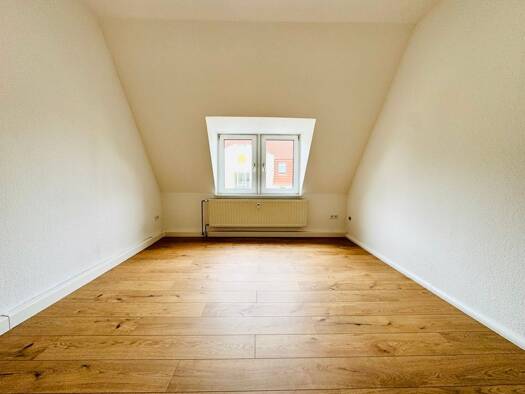 Wohnung zur Miete 733 € 3 Zimmer 75 m² 3. Geschoss Friederikenstraße 2 Dölitz-Dösen Süd 04279