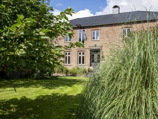 Einfamilienhaus zum Kauf 995.000 € 11 Zimmer 355,6 m² 12.815 m² Grundstück frei ab sofort Elskop 25361