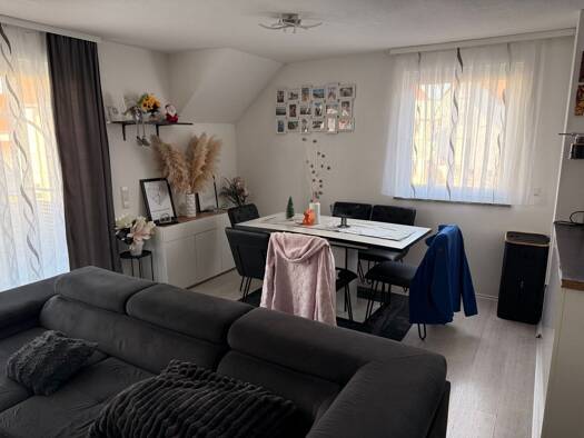 Wohnung zur Miete 1.200 € 4 Zimmer 96 m² Geschoss 1/2 frei ab 01.03.2026 Salzelmener Straße Zimmerhof Bad Rappenau 74906