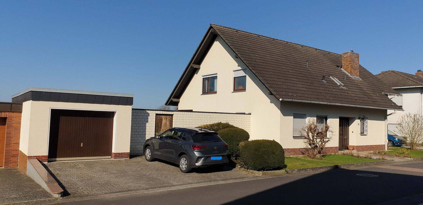 Immobilie in Wabern - Einfamilienhaus - attraktiv + ruhig - mit Garage - Bild 0