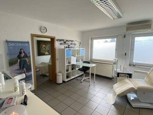 Büro zur Miete 600 € 4 Zimmer 63 m² Bürofläche Kamenerstr Königsborn Unna 59425