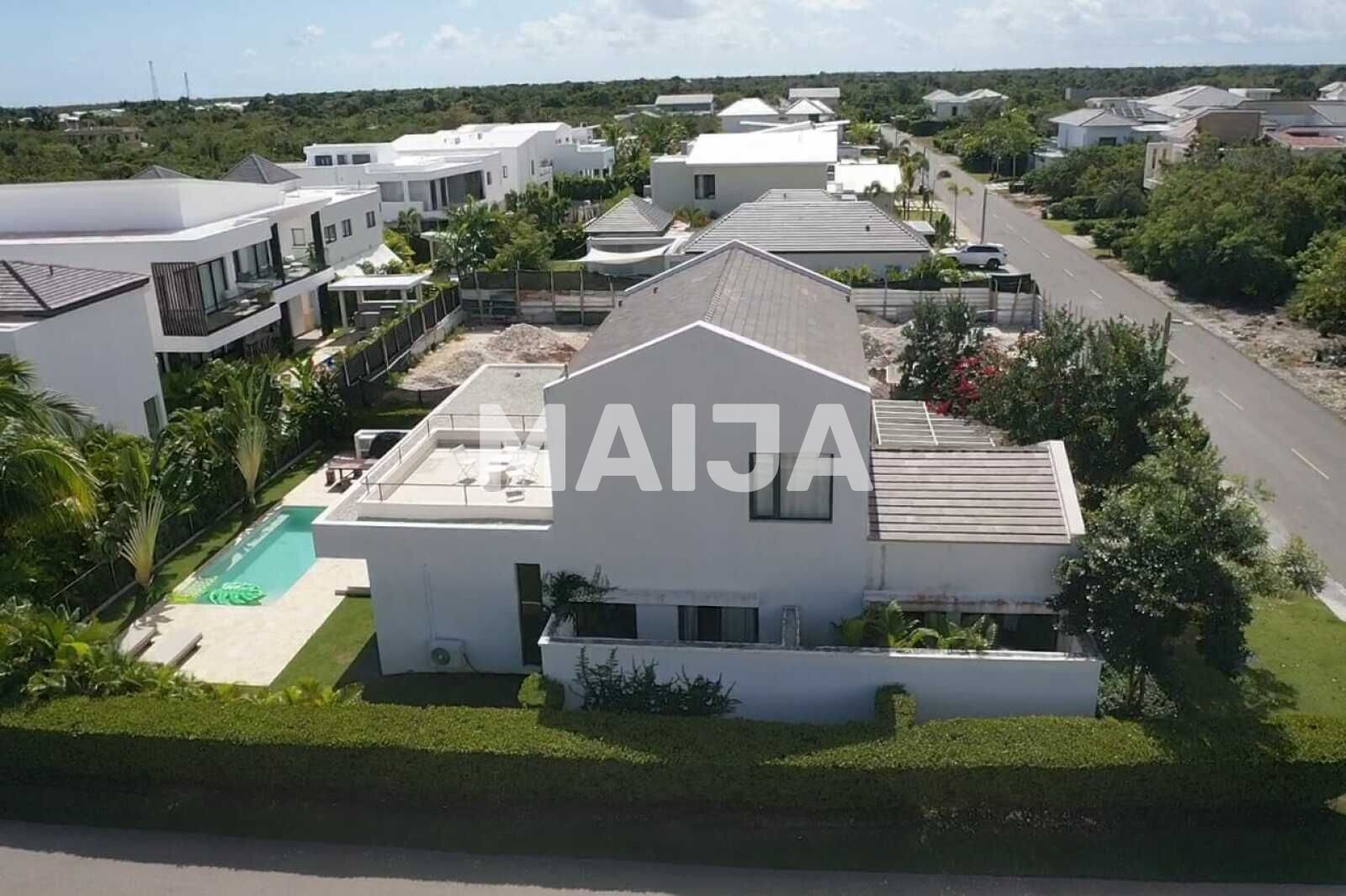 Einfamilienhaus zum Kauf 716.609 € 4 Zimmer 342 m²<br/>Wohnfläche 700 m²<br/>Grundstück Calle Olmo I Punta Cana Village Punta Cana 23301