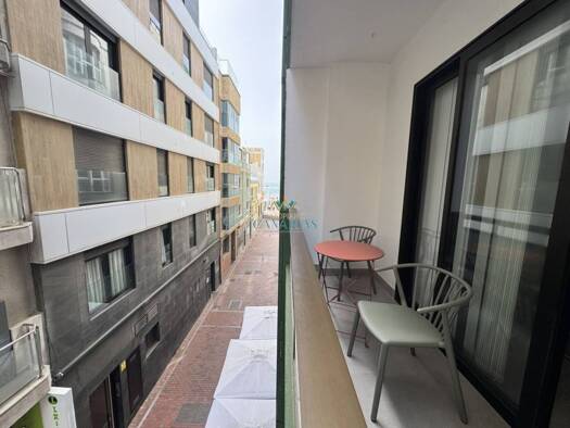Wohnung zur Miete 1.200 € 1 Zimmer 45 m² Las Palmas de Gran Canaria 35018