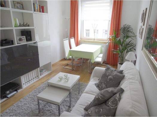 Wohnung zur Miete Wohnen auf Zeit 1.590 € 2 Zimmer 41 m² frei ab 01.02.2026 Neustadt-Süd Köln 50674