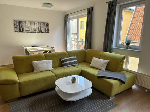 Wohnung zur Miete 1.150 € 2 Zimmer 50 m² Geschoss 1/5 frei ab 19.12.2025 Diebsstr. 2 Stadtmitte Rostock 18055