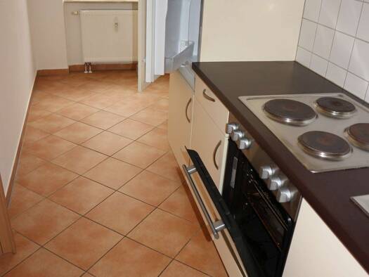 Wohnung zur Miete 300 € 2 Zimmer 52,9 m² frei ab 01.11.2026 Uhlandstraße 12 Sonnenberg Sonnenberg 09130