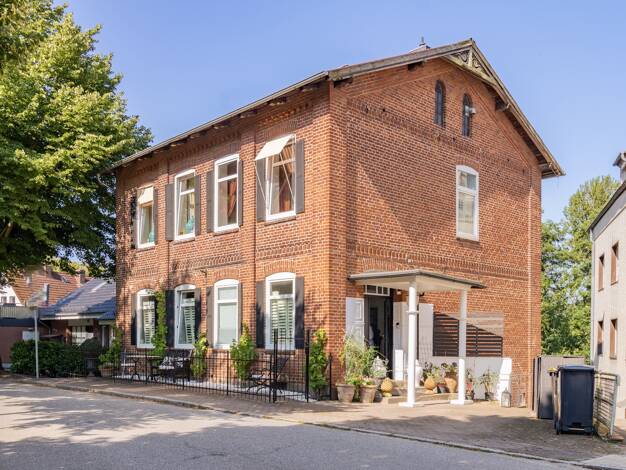 Haus zum Kauf 390.000 € 6 Zimmer 144 m² 500 m² Grundstück frei ab sofort Ahrensbök 23623