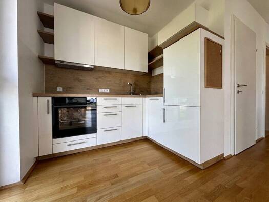 Wohnung zur Miete 710 € 2 Zimmer 56 m² Ohlsdorf 4694