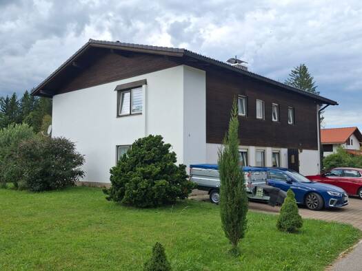 Wohnung zur Miete 1.390 € 4,5 Zimmer 105 m² Geschoss 1/2 frei ab 15.12.2026 Lenggries Lenggries 83661