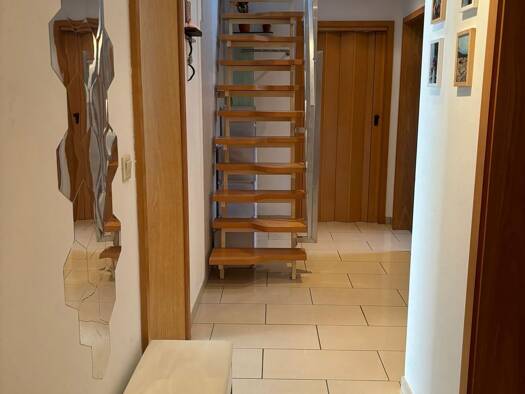 Maisonette zur Miete 700 € 2,5 Zimmer 58 m² Geschoss 2/3 frei ab 01.06.2026 Röthenbach b Schweinau Nürnberg 90451