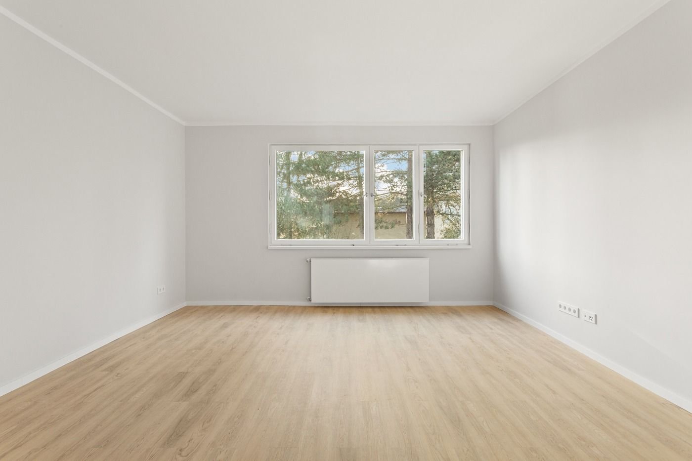 Wohnung zur Miete 1.850 € 3,5 Zimmer 82 m²<br/>Wohnfläche 1.<br/>Geschoss ab sofort<br/>Verfügbarkeit Hermsdorf Berlin 13467