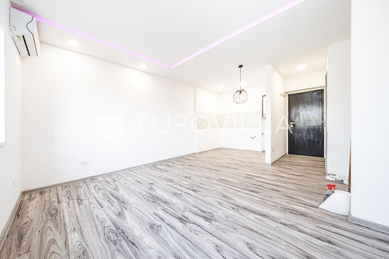 Wohnung zum Kauf 102.000 € 1 Zimmer 25 m²<br/>Wohnfläche 3.<br/>Geschoss Ferenscica 10000