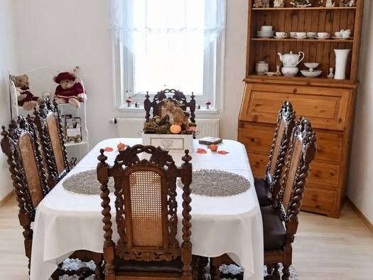 Mehrfamilienhaus zum Kauf 379.000 € 12,5 Zimmer 265 m² 242 m² Grundstück Enzklösterle Enzklösterle 75337