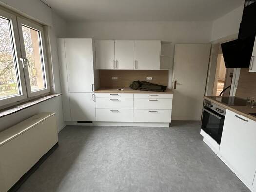 Wohnung zur Miete 1.000 € 6 Zimmer 130 m² Geschoss 1/3 frei ab 01.03.2026 Obervellmar Vellmar 34246