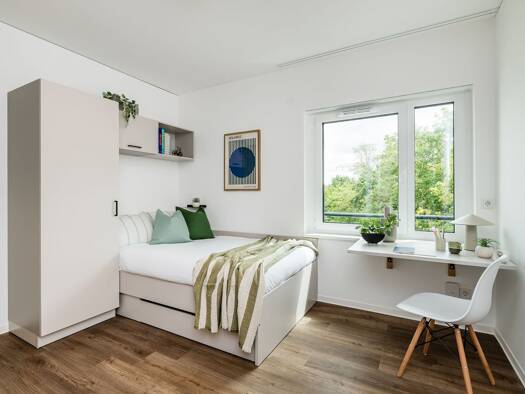Wohnung zur Miete 1.050 € 1 Zimmer 20 m² Ontarioseestraße 32 Friedrichsfelde Lichtenberg 10319
