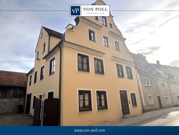 Mehrfamilienhaus zum Kauf 390.000 € 8 Zimmer 158 m² 248 m² Grundstück Oettingen Oettingen i.Bay. 86732