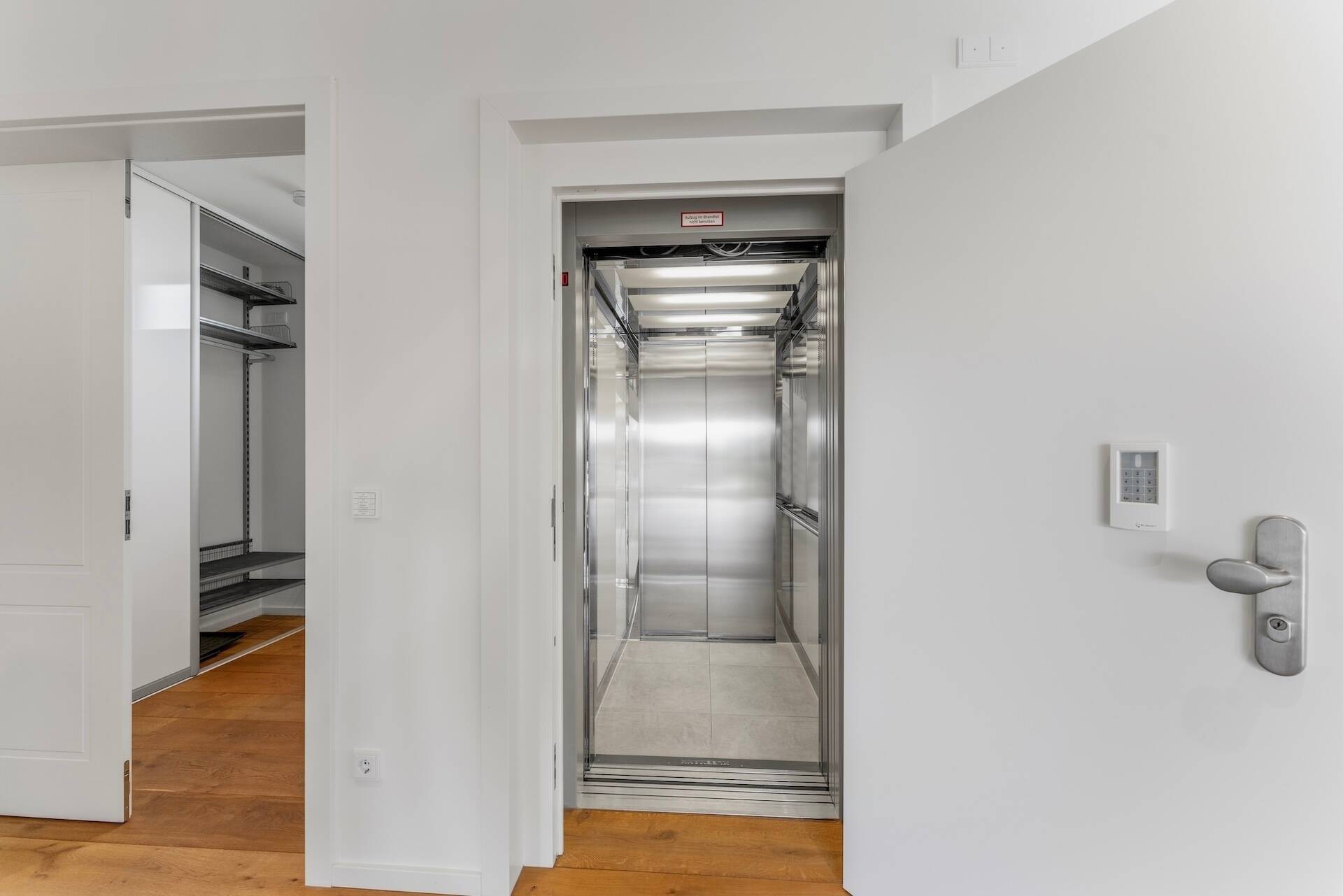 Property thumbnail 11