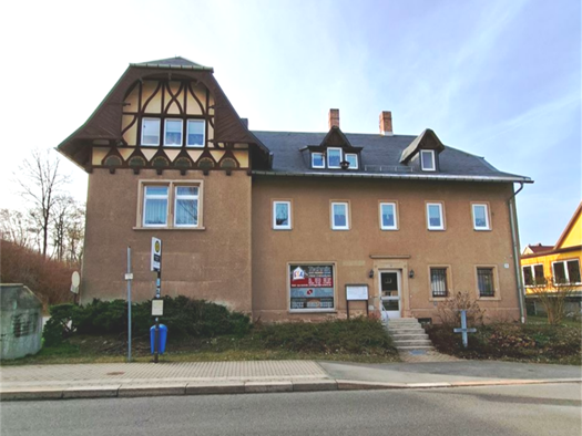 Mehrfamilienhaus zum Kauf 140.000 € 17 Zimmer 423,9 m² 1.860 m² Grundstück Niederwiesa 09577