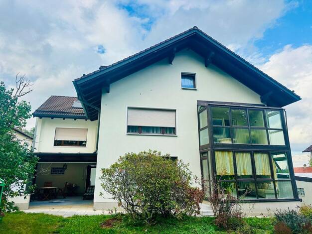 Mehrfamilienhaus zum Kauf 1.480.000 € 8 Zimmer 290 m² 1.146 m² Grundstück frei ab sofort Kirchseeon Kirchseeon 85614