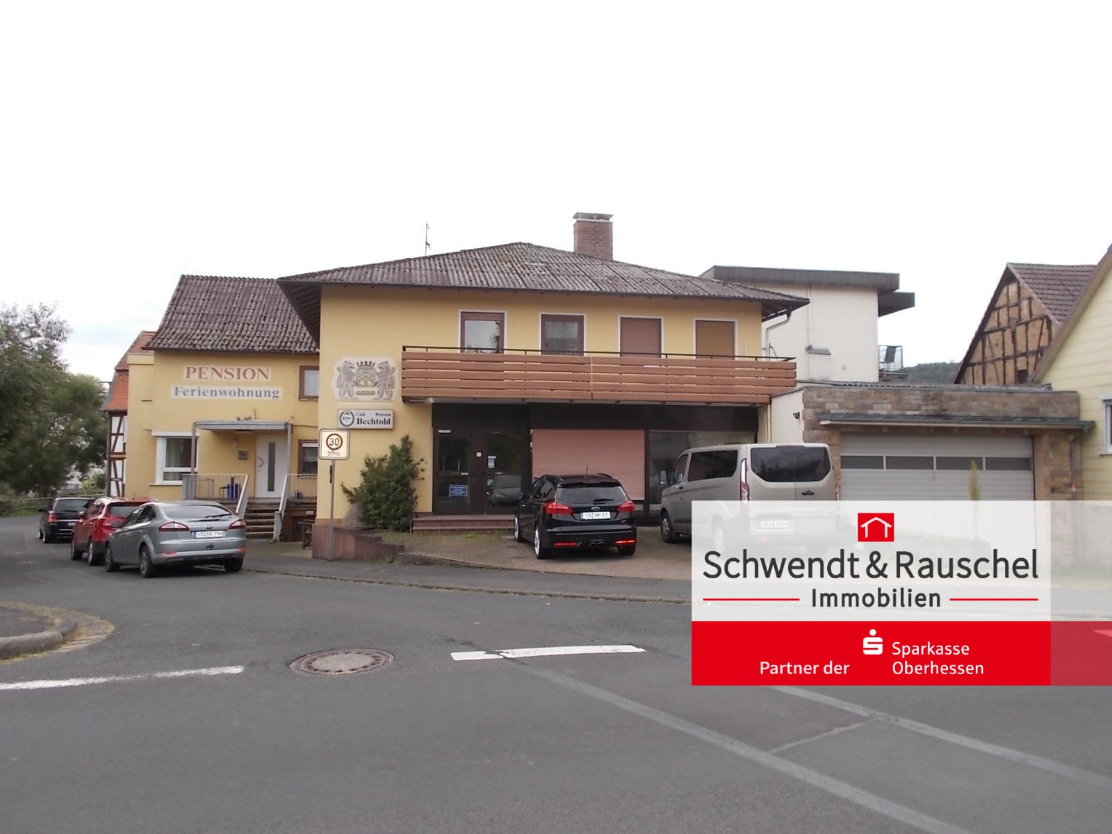 Mehrfamilienhaus zum Kauf provisionsfrei 578.000 € 18 Zimmer 491,5 m²<br/>Wohnfläche 1.159 m²<br/>Grundstück Rainrod Schotten 63679