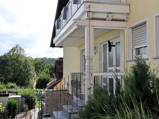 Haus zum Kauf 535.000 € 8 Zimmer 245 m² 1.039 m² Grundstück frei ab sofort Schulstraße 6 Trabelsdorf Lisberg 96170