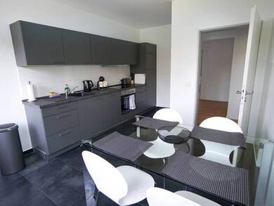 Wohnung zur Miete Wohnen auf Zeit 3.000 € 4 Zimmer 120 m² frei ab sofort Rüttenscheid Essen 45131