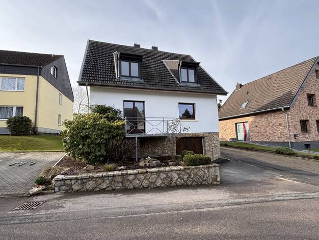 Einfamilienhaus zum Kauf 615.000 € 4 Zimmer 337 m² 798 m² Grundstück Roetgen 52159