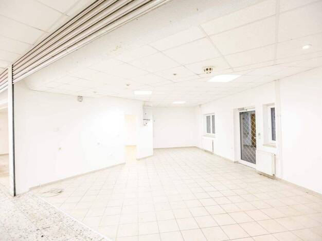 Laden zur Miete provisionsfrei 904 € 1 Zimmer 113 m² Verkaufsfläche Bachgasse 23 Stollberg Stollberg/Erzgeb. 09366